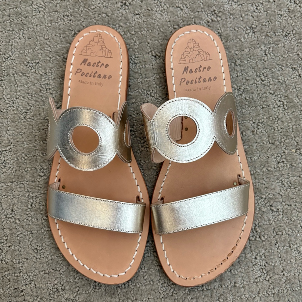 Gold Italian leather sandals
